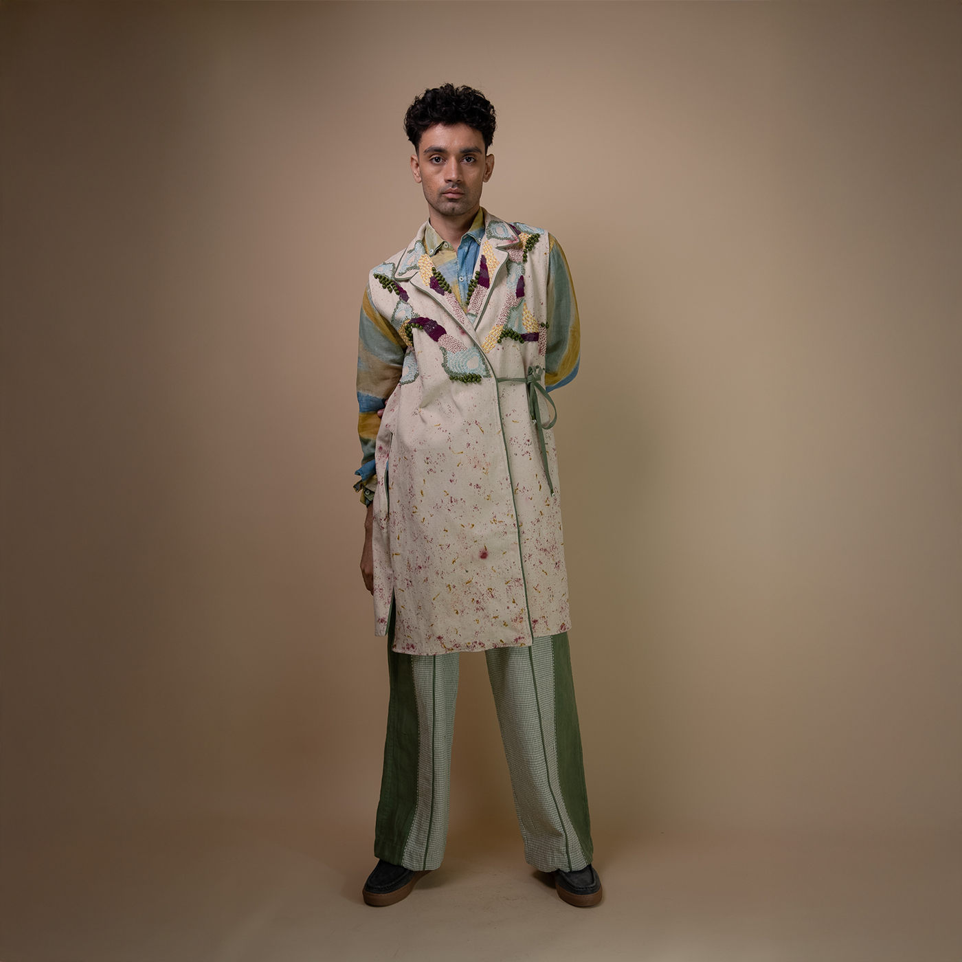 Meadows Unisex Tie-Up Overlay